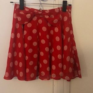 Material Girl brand mini flowy skirt. Size small